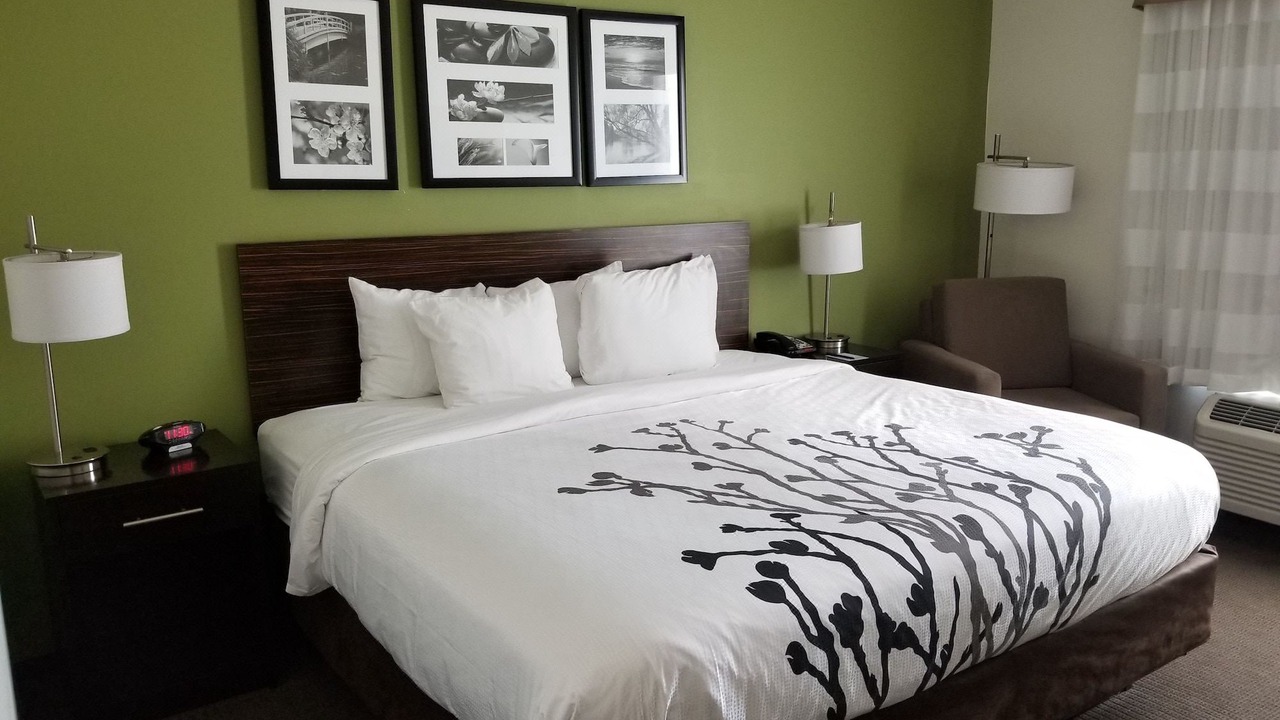 Photo of Bedroom in Gulfport