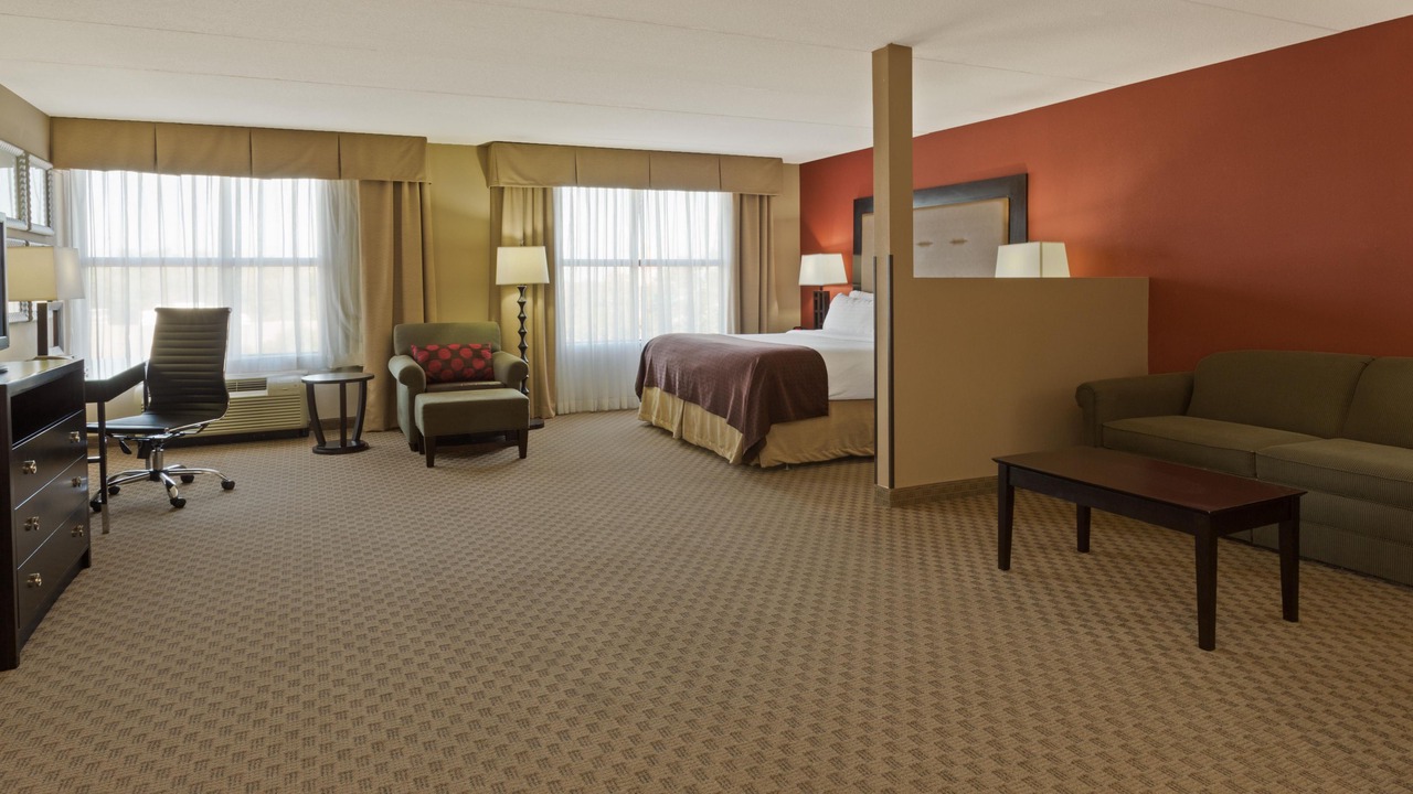 Photo of Livingroom in Ferry Pass