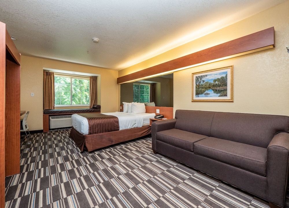 Photo of Livingroom in Marion Oaks