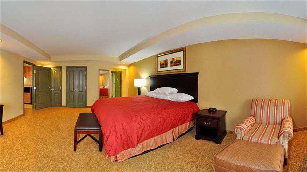 Photo of Bedroom in Northwest Pensacola