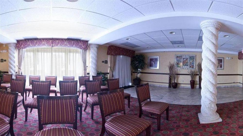 Photo of Livingroom in Clewiston