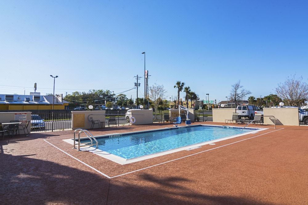 Photo of Outdoor in Northeast Pensacola