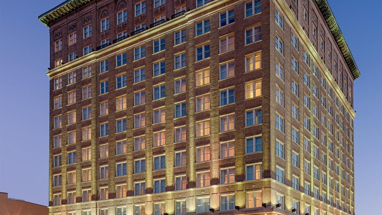 Photo of Buildings in Downtown Jackson