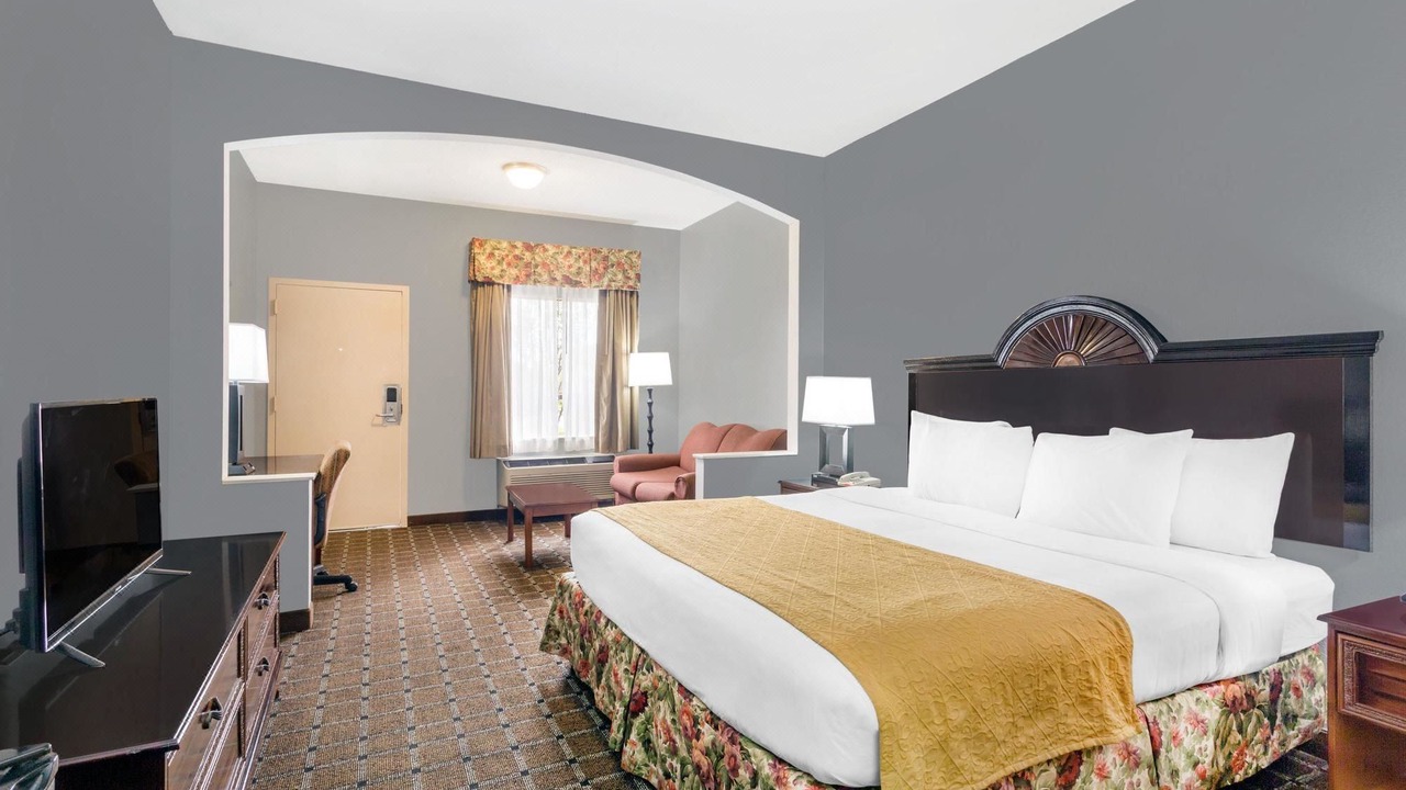 Photo of Bedroom in Tillmans Corner