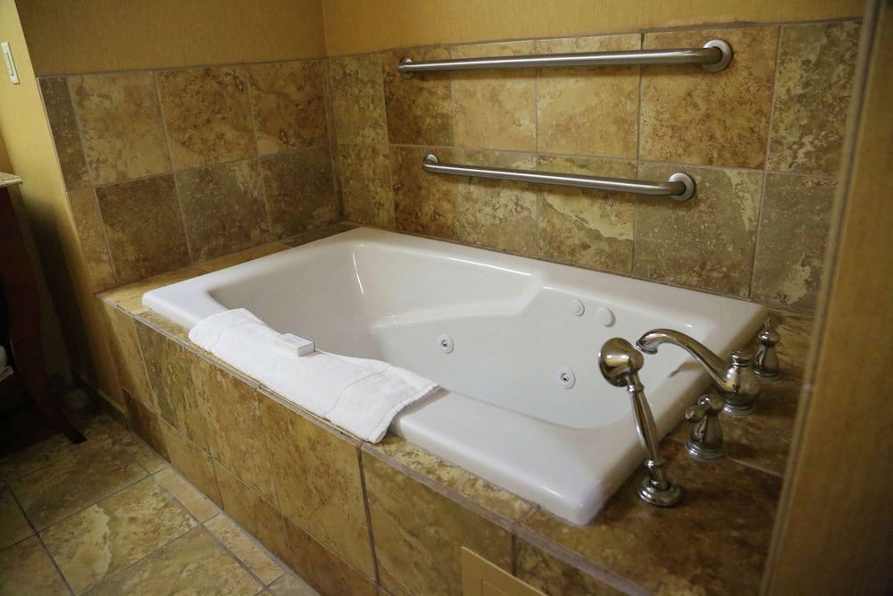 Photo of Bathroom in McComb