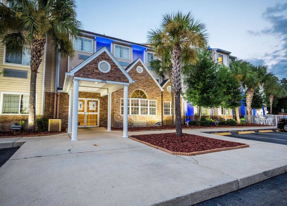 Photo of Buildings in Marion Oaks