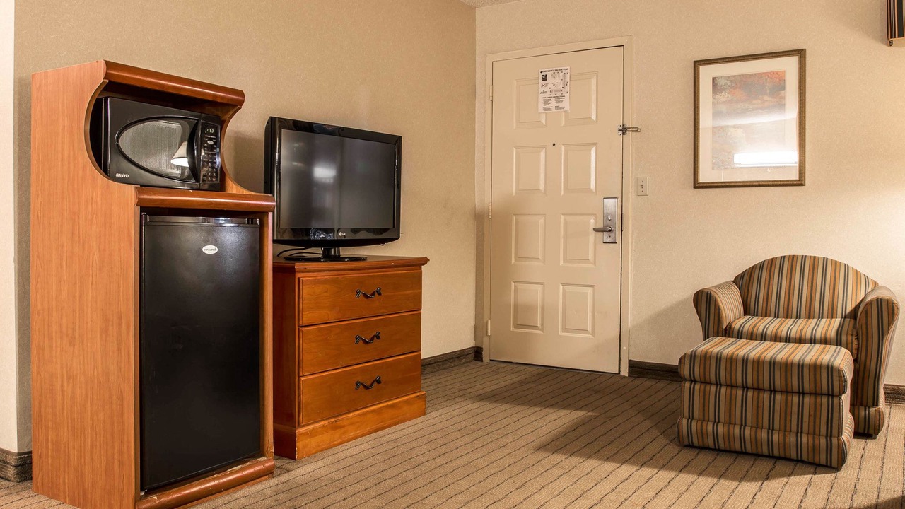 Photo of Livingroom in New Albany
