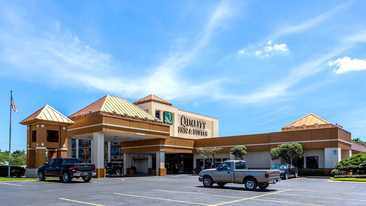 Photo of Buildings in Port Allen