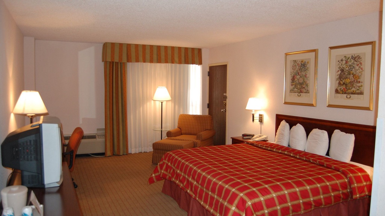 Photo of Bedroom in Alexandria