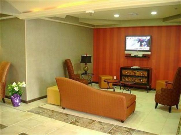 Photo of Livingroom in Alexandria