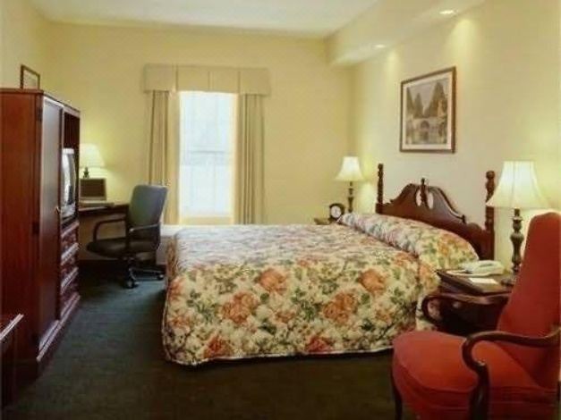 Photo of Bedroom in Pearl