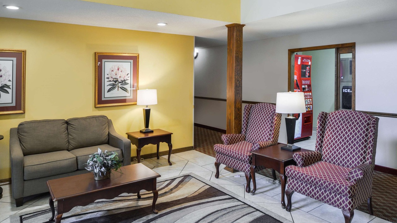 Photo of Livingroom in Wiggins