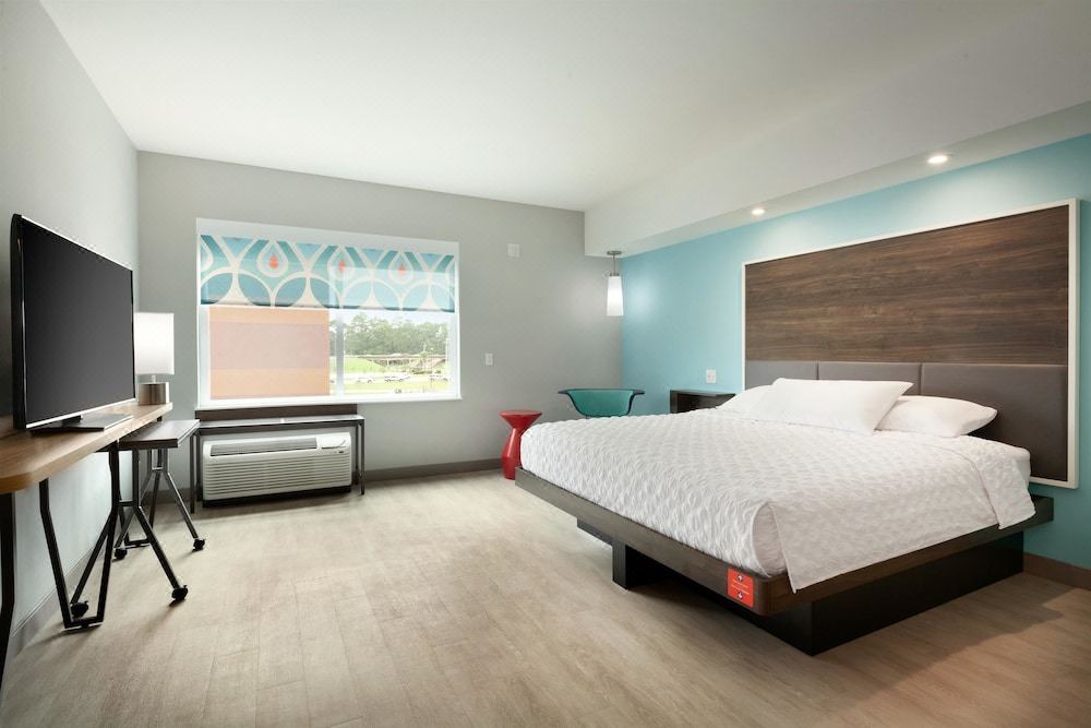 Photo of Bedroom in Lake Charles