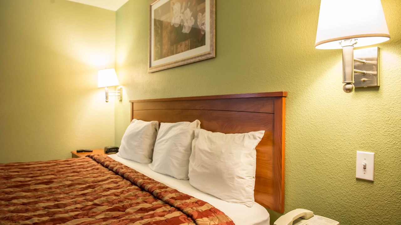 Photo of Bedroom in Bay VIew Addition