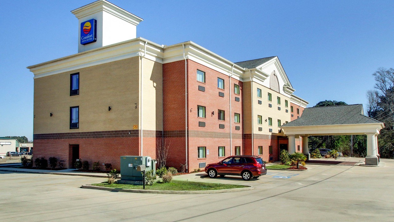 Photo of Buildings in Byram