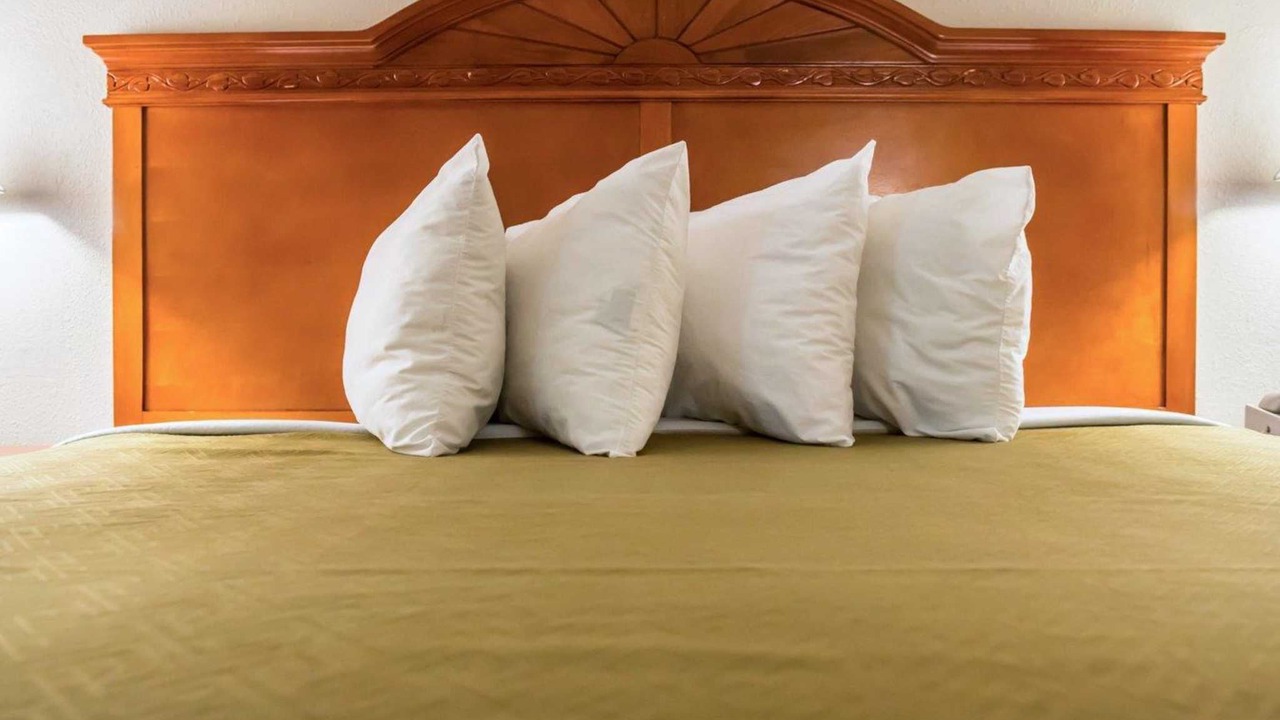Photo of Bedroom in Bay VIew Addition