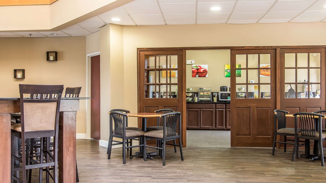 Photo of Livingroom in New Iberia