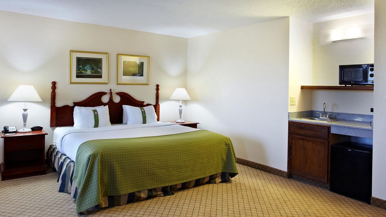 Photo of Bedroom in Tillmans Corner