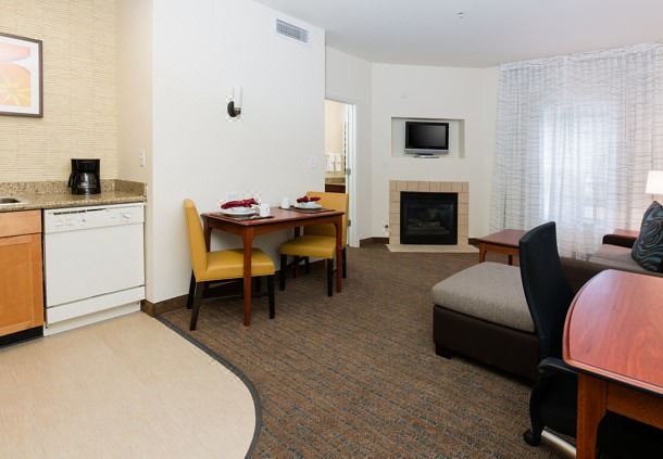 Photo of Livingroom in Mid City South