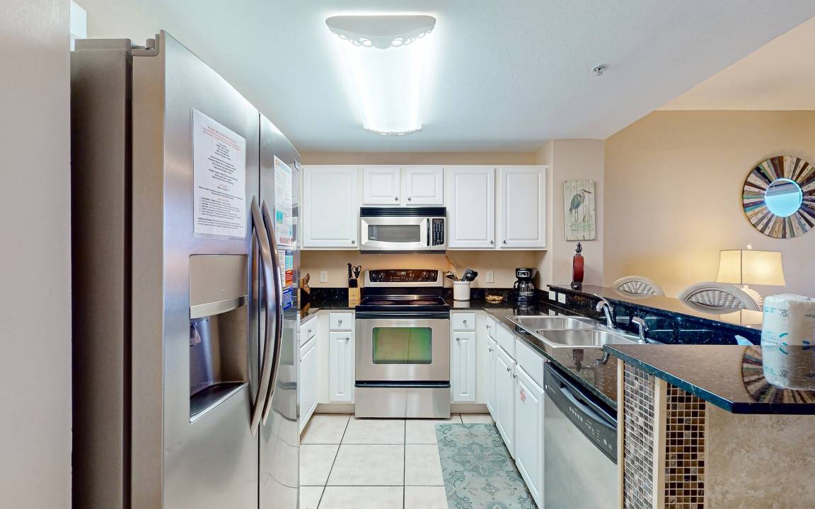 Photo of Kitchen in Bahama Beach