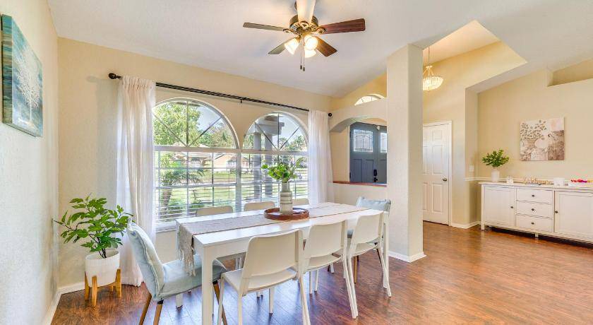 Photo of Livingroom in Spring Hill