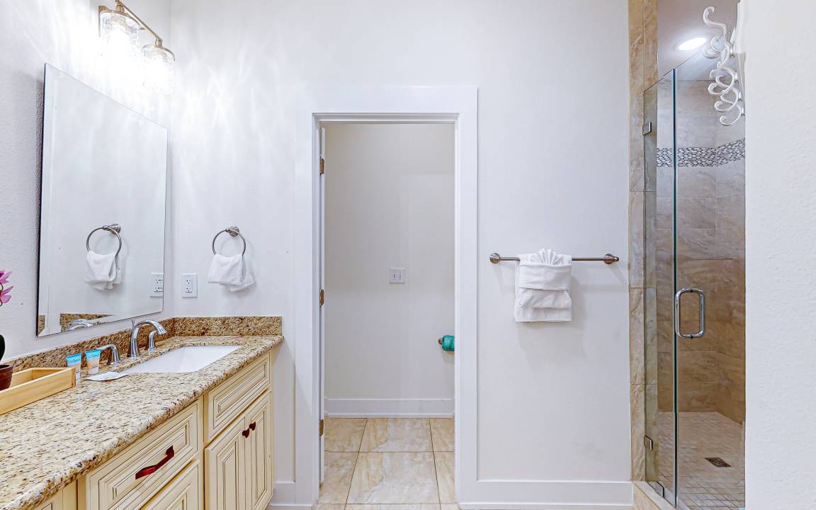 Photo of Bathroom in El Centro Beach