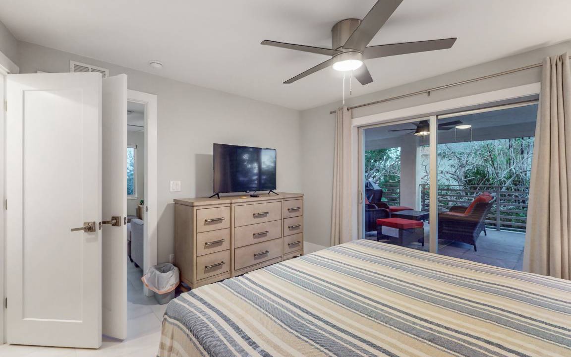 Photo of Bedroom in Isles of Capri