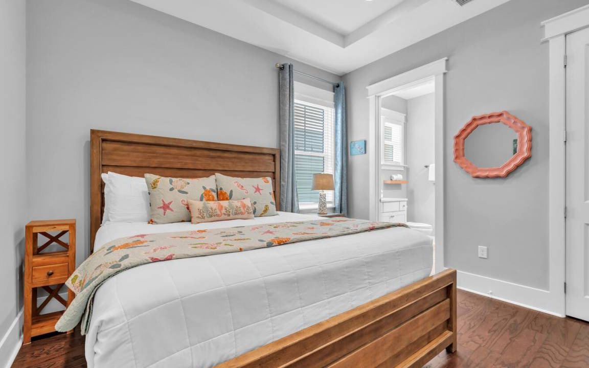 Photo of Bedroom in Santa Rosa Beach