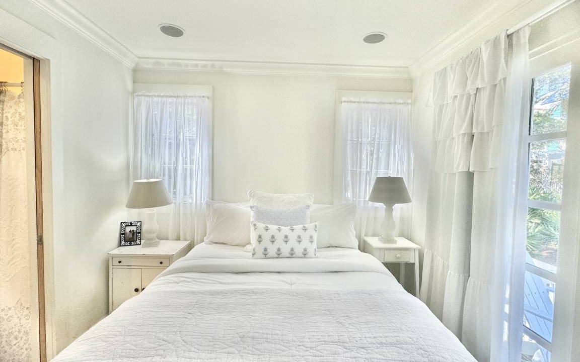 Photo of Bedroom in Seaside