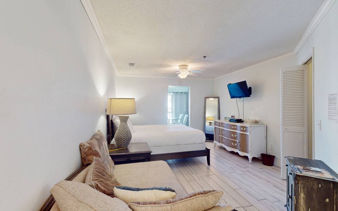 Photo of Bedroom in Gulf Lagoon Beach