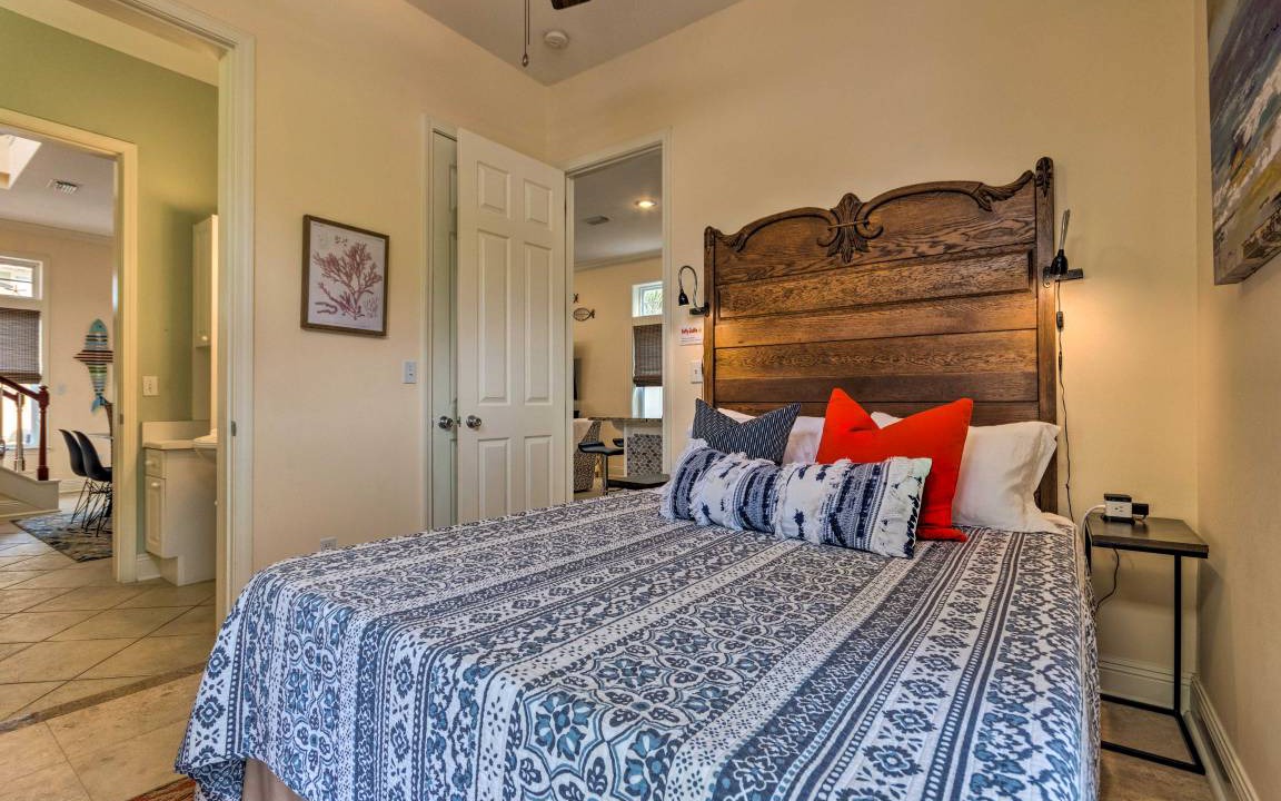 Photo of Bedroom in Santa Rosa Beach