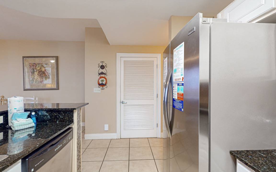Photo of Kitchen in Bahama Beach