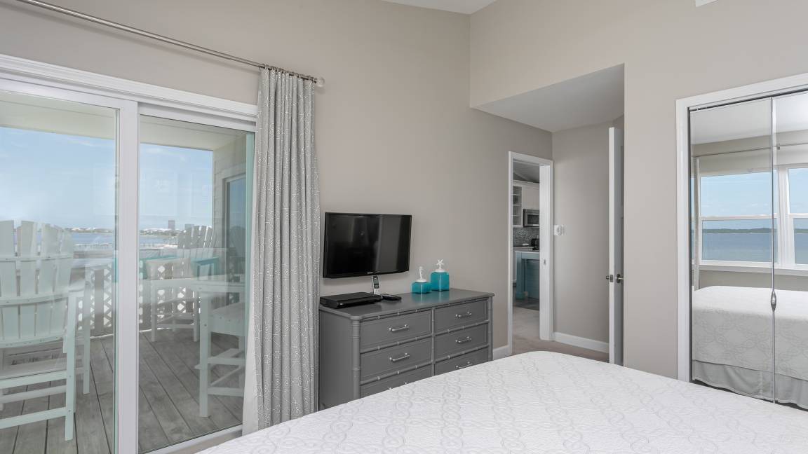 Photo of Bedroom in Pensacola Beach