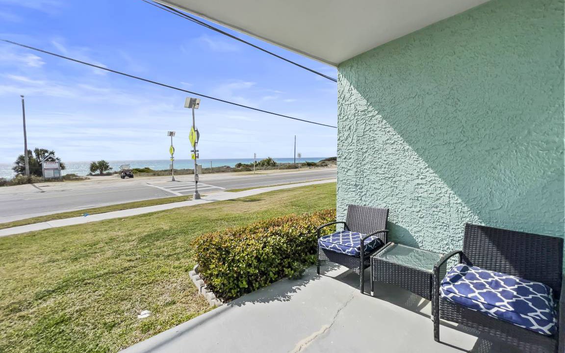 Photo of Patio Balcony in Laguna Beach