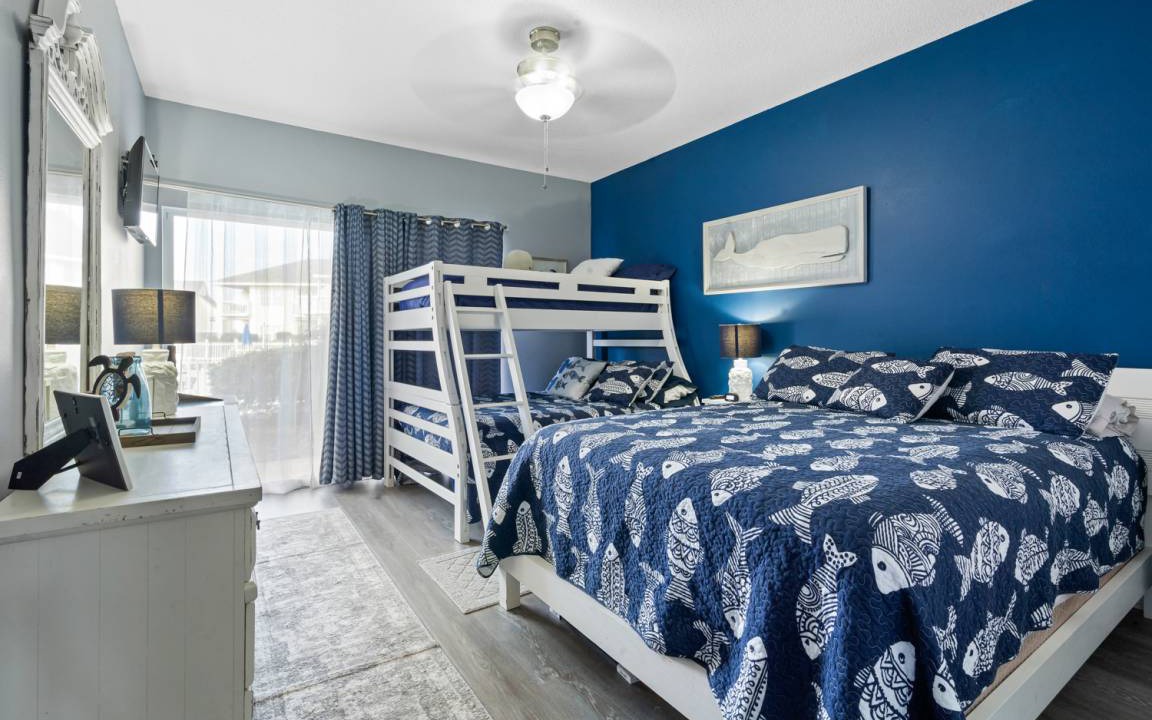 Photo of Bedroom in Holiday Isle