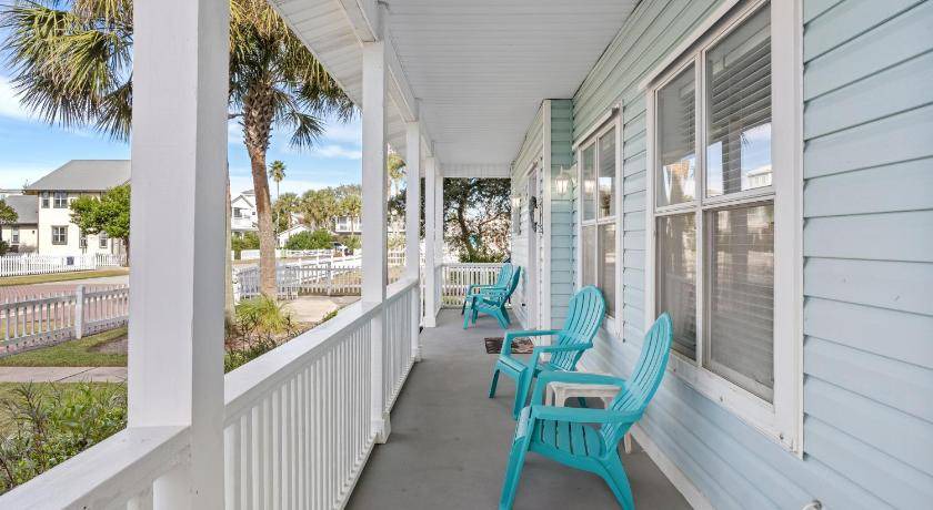 Photo of Others in Crystal Shores