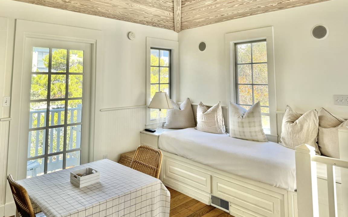 Photo of Bedroom in Seaside