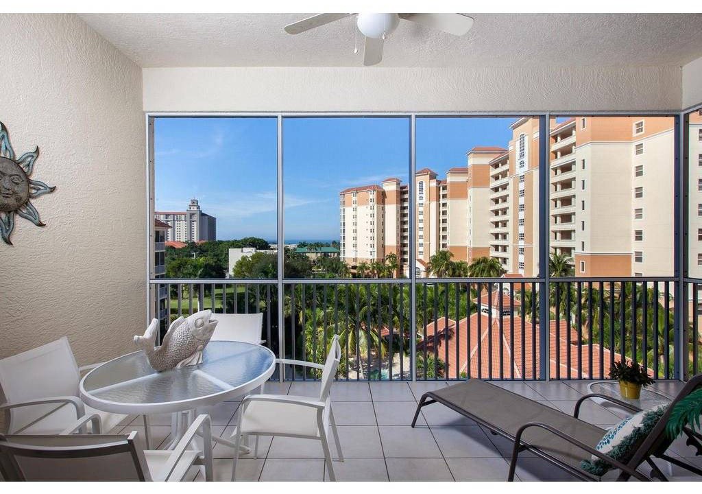 Photo of Patio Balcony in Vanderbilt Beach