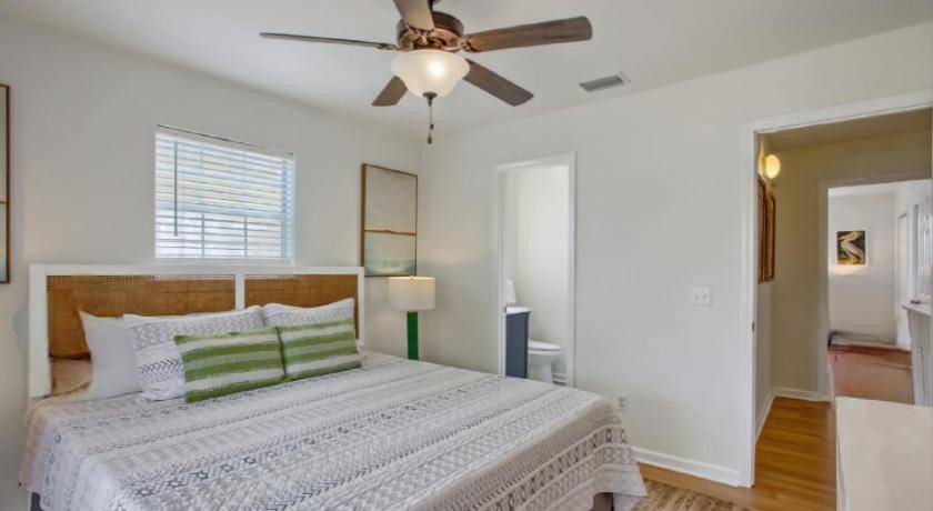 Photo of Bedroom in Silver Sands