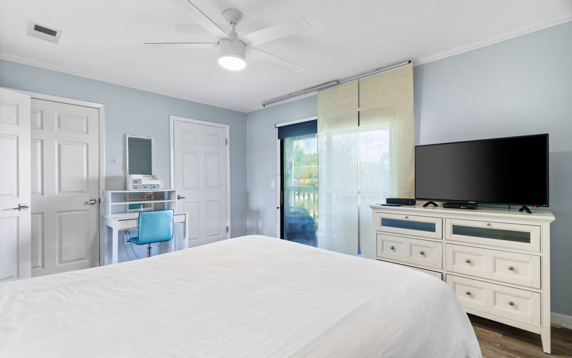 Photo of Bedroom in El Centro Beach