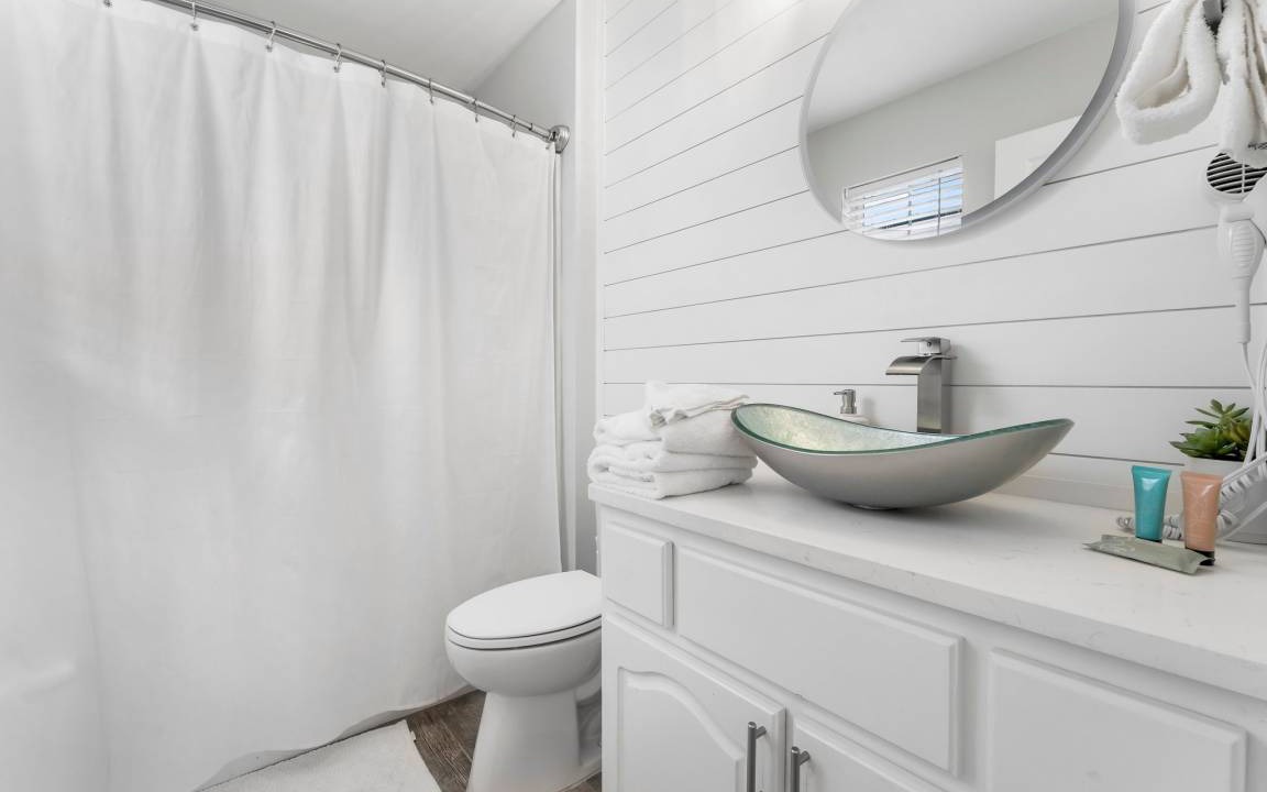 Photo of Bathroom in Bahama Beach