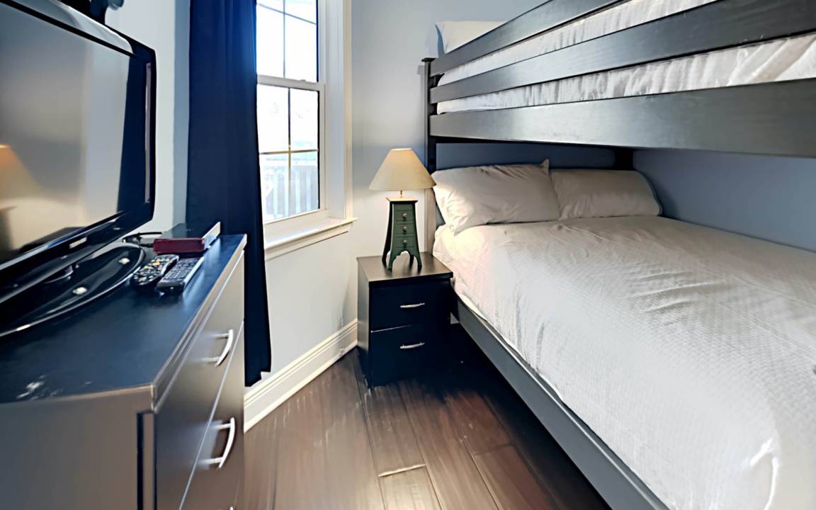 Photo of Bedroom in Santa Rosa Beach