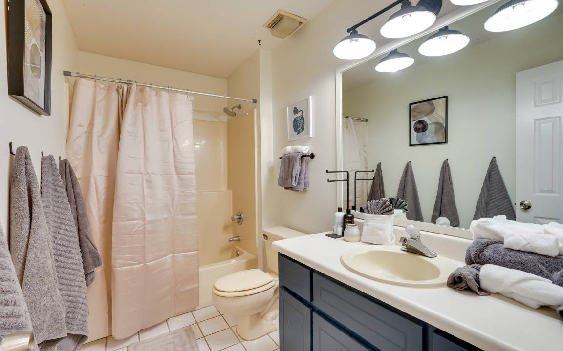 Photo of Bathroom in Lynn Haven