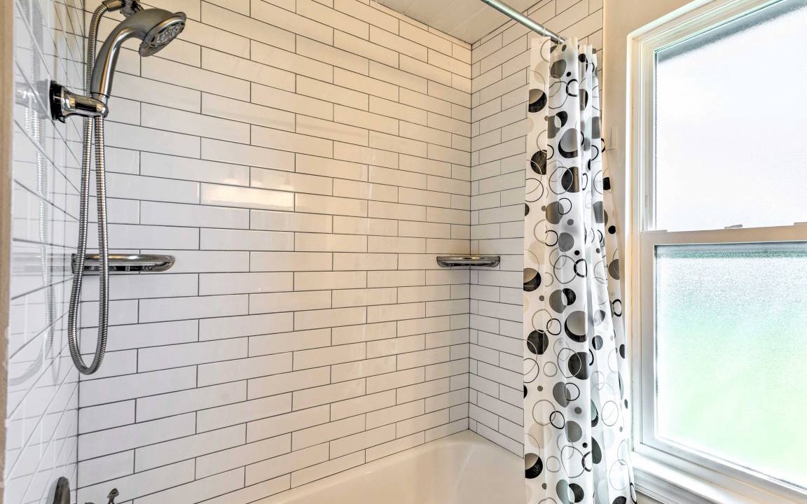 Photo of Bathroom in Callaway