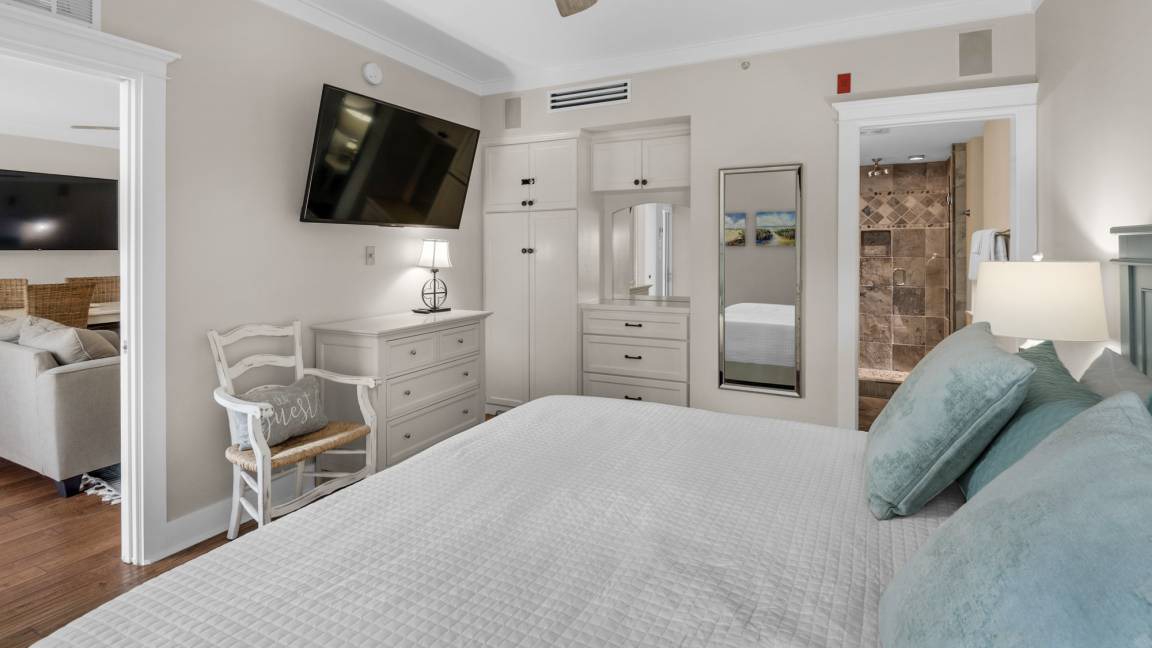 Photo of Bedroom in Gulf Place