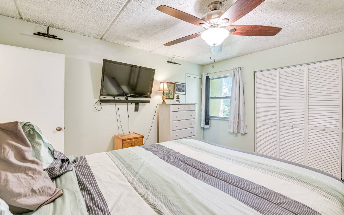 Photo of Bedroom in Mary Esther
