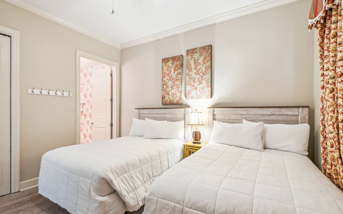 Photo of Bedroom in Holiday Isle