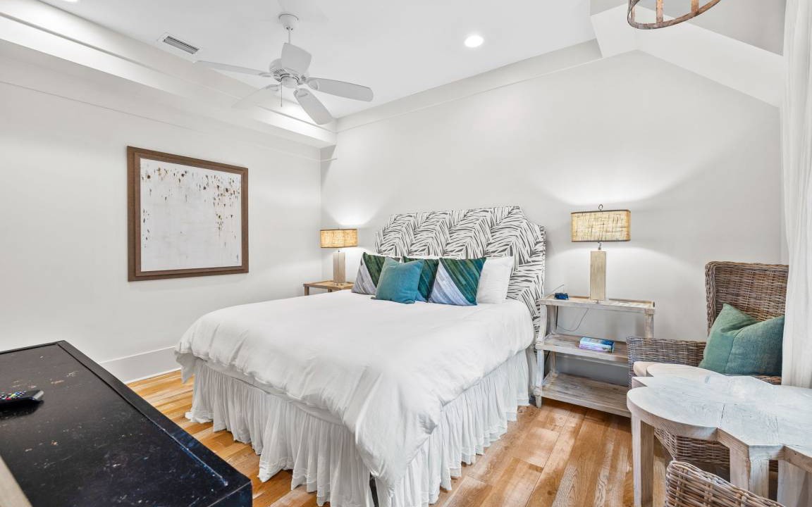 Photo of Bedroom in Gulf District