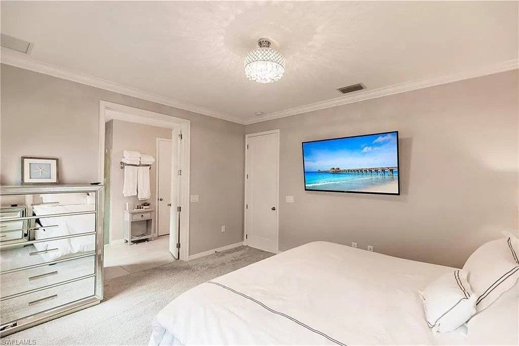 Photo of Bedroom in Naples