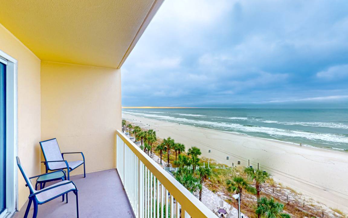 Photo of Patio Balcony in Bahama Beach